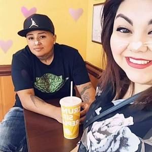 Meet your Posher, Helen